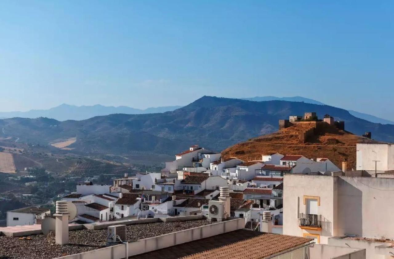 Atico Guadalhorce - Mirador Privado Con Barbacoa Y Solarium Apartman Álora Kültér fotó